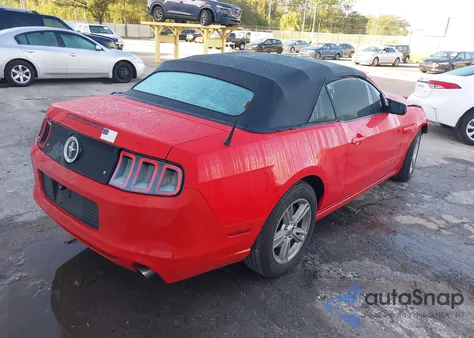 2014 Ford Mustang V6 from USA, damaged, VIN 1ZVBP8EM0E5275695